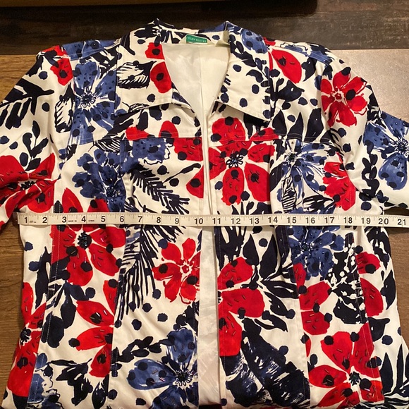 Laura Ashley jacket - Picture 13 of 14